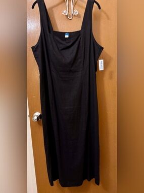Old Navy Black Sleeveless Midi flare dress